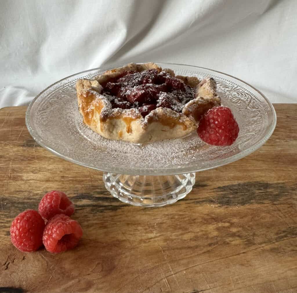 Himbeer-Tartes, Henrietta die Heitere